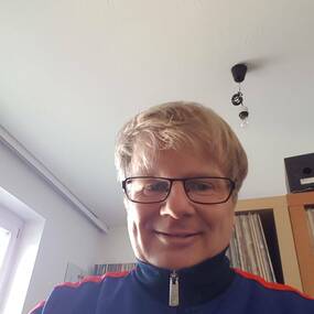 Aktuell 524 Single-Frauen in Linz am Rhein und Umgebung
