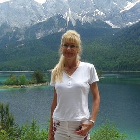 Kontaktanzeigen aus Thaur. Bei bildkontakte findest du nette Single-Frauen und Single-Mnner aus Thaur. Geniee die Romantik in Thaur und finde auf Singles Thaur, Kontaktanzeigen aus Thaur bei Tirol bei