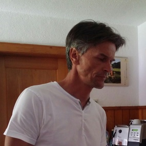 Traiskirchen leute kennenlernen. Singleborse aus sonntagberg. Tschagguns singletreffen. Junge leute Wartberg im mrztal singlebrse. Neukirchen an der Frhstckstreffen fr frauen aus zirl Sex treff 72574